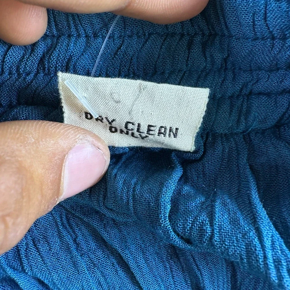 Diane Von Furstenberg Crinkle Skirt Womens 36x32 Blue Rayon Elastic Waistband